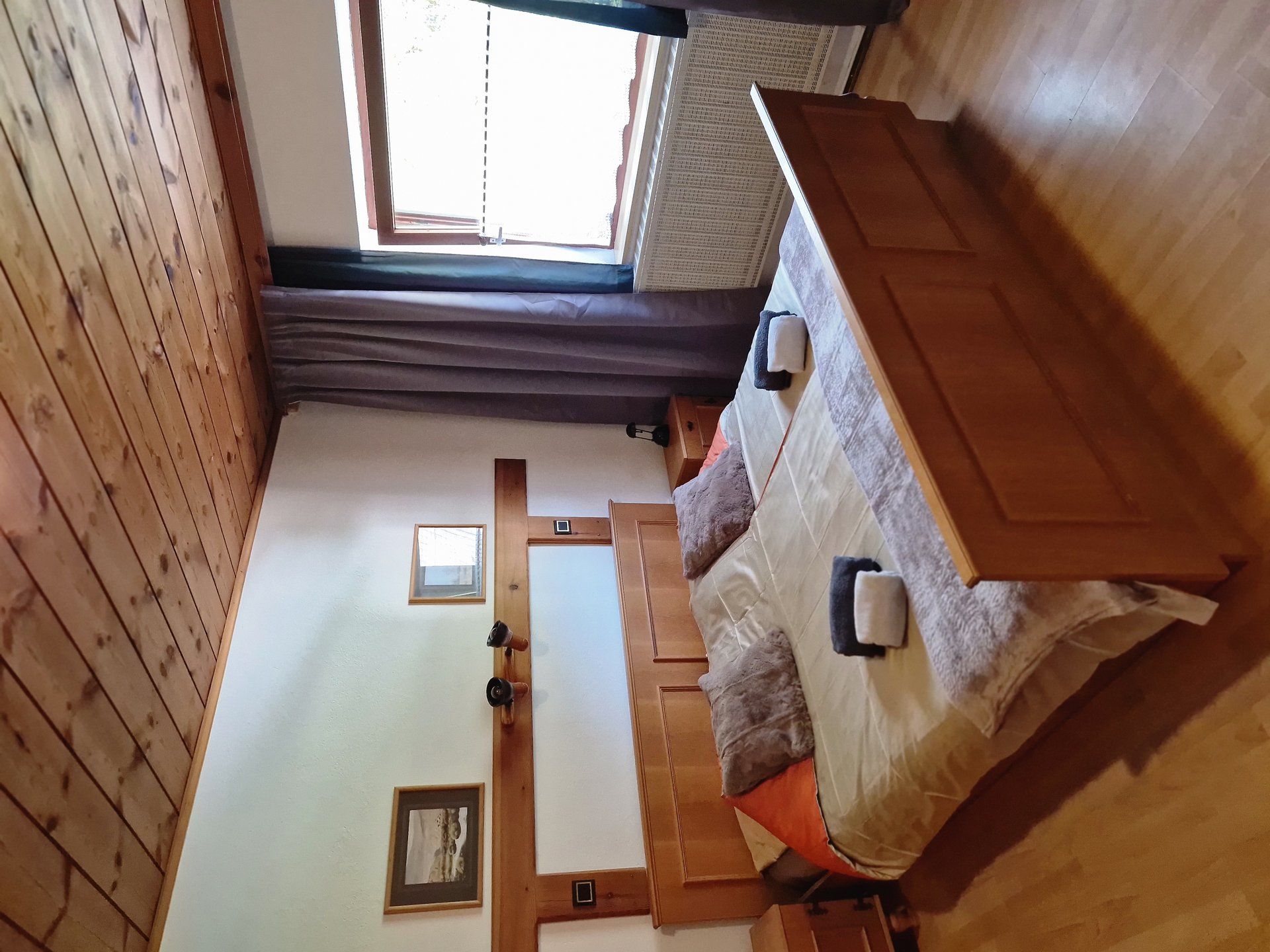 Zaunerhof Hotelzimmer - Komfortables Doppelbett mit extra Schlafplatz